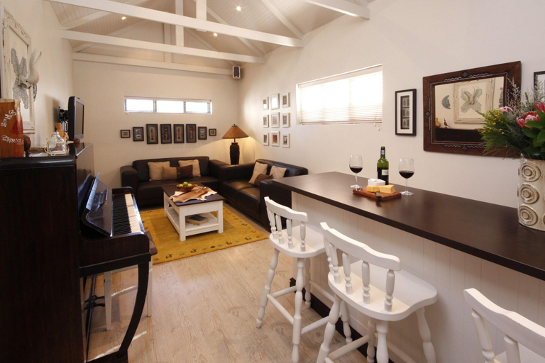 Public Area 2, The Potting Shed Guest House, Overberg