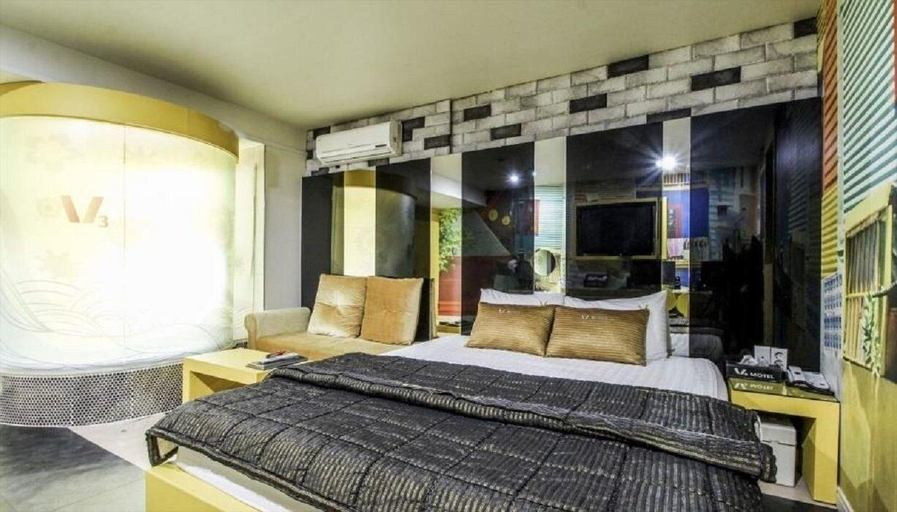 Bedroom 4, V3 Motel, Gimhae