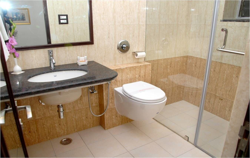Bathroom, Le Amour Inn, Jaipur