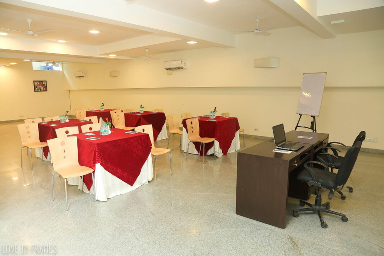 Public Area 3, Treehouse Neo Casa-Unit of Neo Residency, Gurgaon