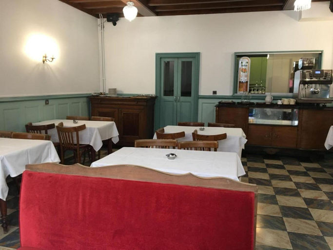 Public Area 3, The Old Hotel Ravel, Puy-de-Dôme