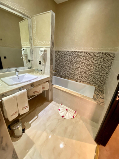 Bathroom 5, El Olivar Palace, Marrakech