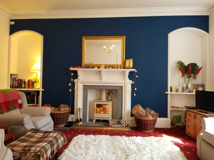 Public Area 2, Glenan Lodge Self Catering, Highland
