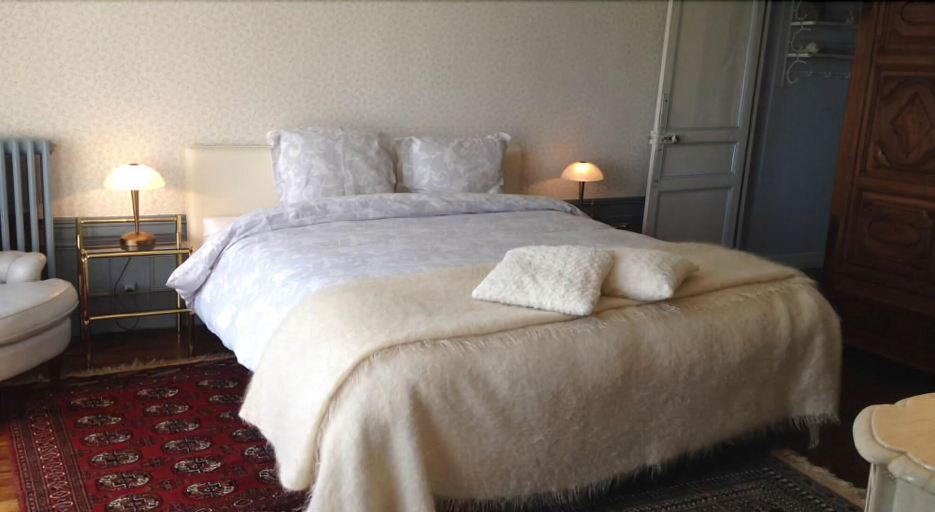Bedroom 3, Château La Rametière, Manche