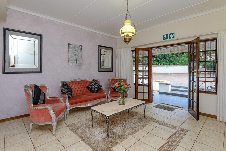 Public Area 2, Zesty Guesthouse, Ugu