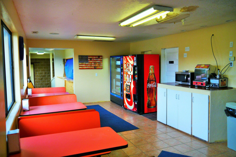 Public Area 2, Bear River Hot Springs, Franklin
