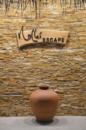 Public Area 2, Nolhi Escape