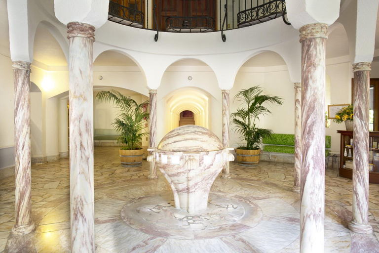 Public Area 4, Le Grand Hôtel, Pyrénées-Orientales