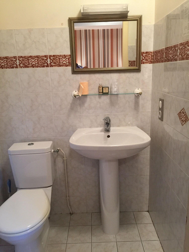 Bathroom 4, La Villa St Laurent - Bergerac, Dordogne
