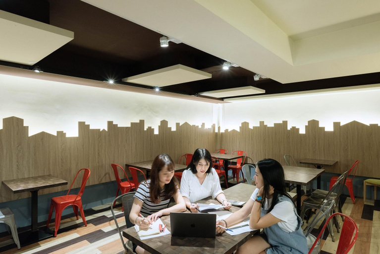 Public Area 2, Uno Backpackers Inn, Kaohsiung