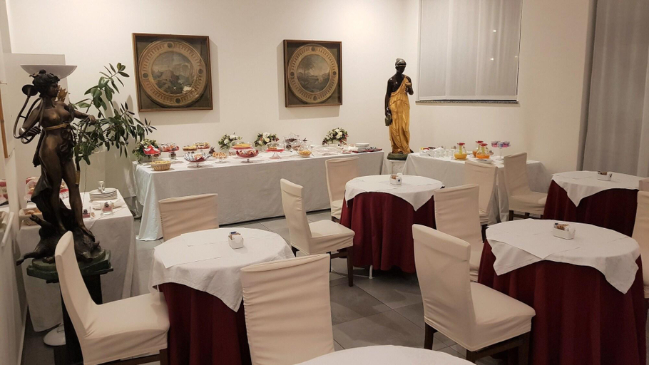 Food & Drinks 5, Hotel La Nuova Rotaia, Varese