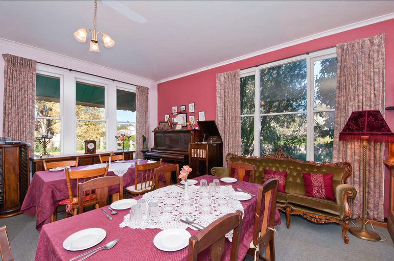 Public Area 3, Butler House, Colac-Otway - North
