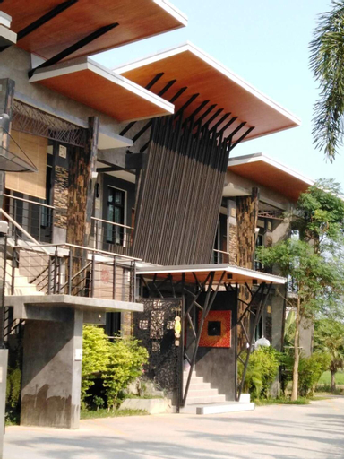 The Lofthouse Sansai, San Sai