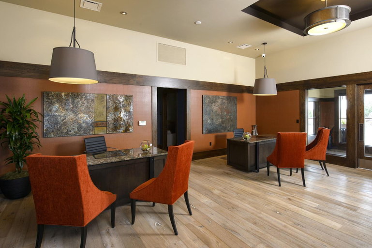 Public Area 4, Tetherow Resort, Deschutes