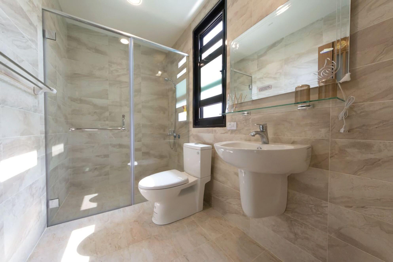 Bathroom 4, First Quality B&B, Taitung