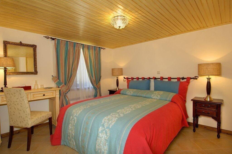 Bedroom 4, Emotions Country Resort, Central Greece