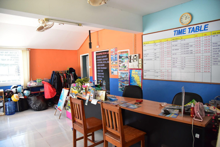 Public Area 2, Prukrom Lanta Guesthouse, Ko Lanta