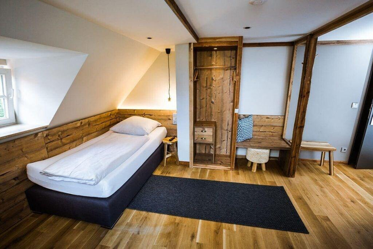 Bathroom 4, Hotel zur Amtspforte, Schaumburg