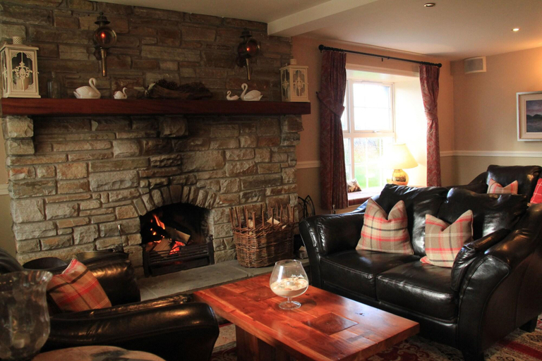 Public Area 2, Lake House Hotel