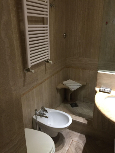 Bathroom 3, Rent rooms Saint Peter, Rome