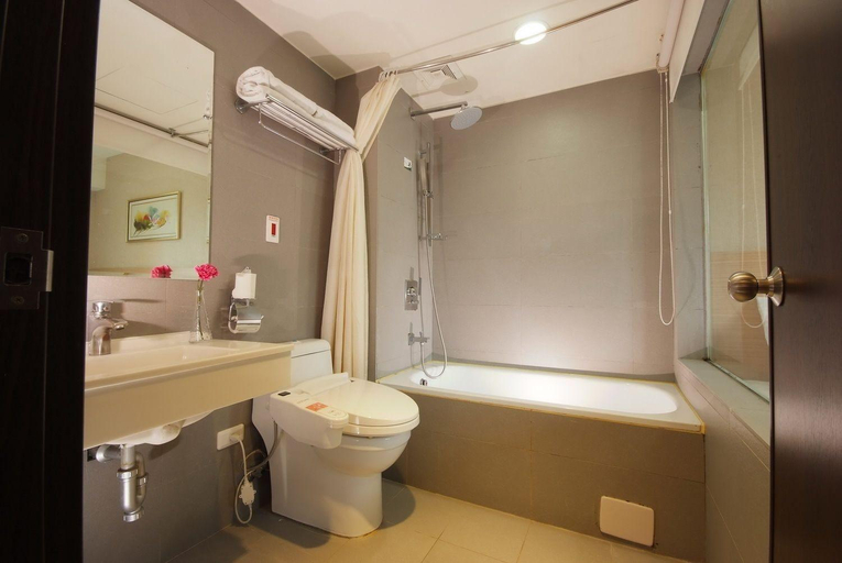 Bathroom 4, The Metro Hotel Taichung, Taichung