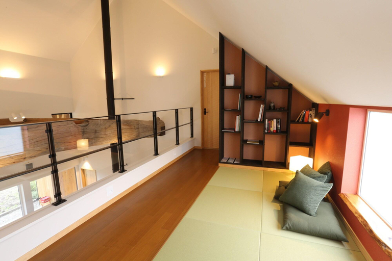 Public Area 2, Element, Furano