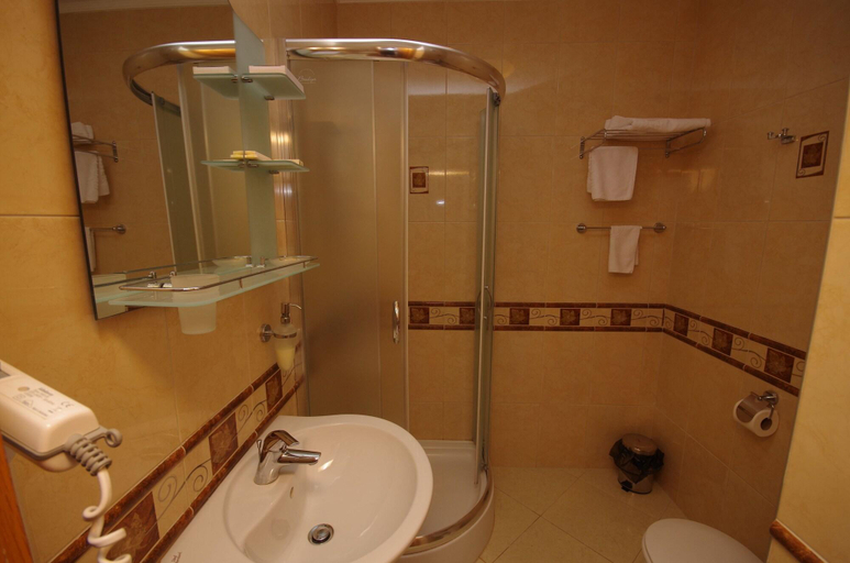Bathroom 4, Hotel Lalov Egrek, Tsarevo