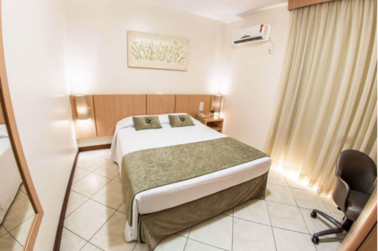 Bedroom 3, Diaudi Hotel, São José