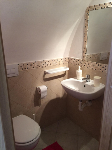 Bathroom 5, B&B Petali Rosa, Bari