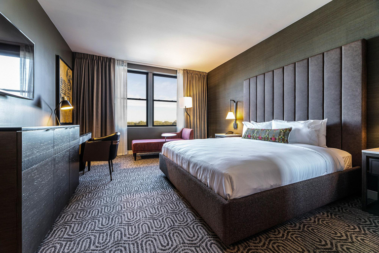 Bedroom 2, Hotel Vin, Grapevine, Autograph Collection, Tarrant