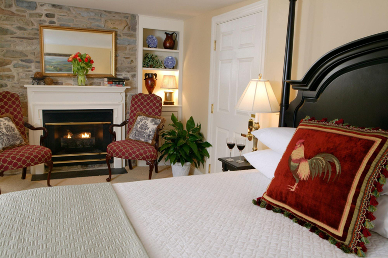 Public Area 3, Lambertville House, Hunterdon