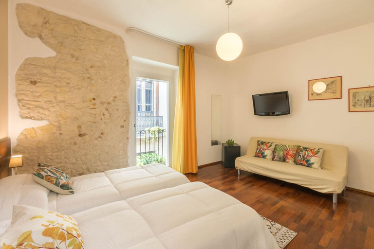 Bedroom 2, Qaral Bed and Breakfast, Cagliari