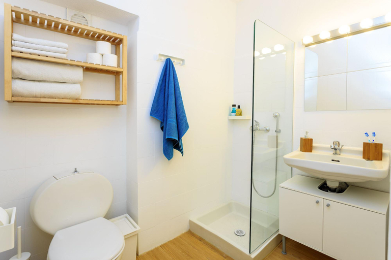 Bathroom, Stay - Hostel, Apartments, Lounge, South Aegean