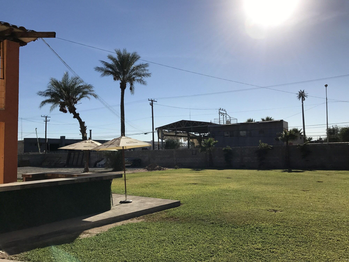 Exterior & Views 2, Hotel Villa Del Sol, Mexicali