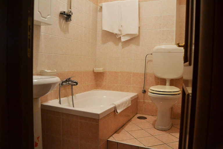 Bathroom 4, Ristorante Hotel Avvenire, Catanzaro
