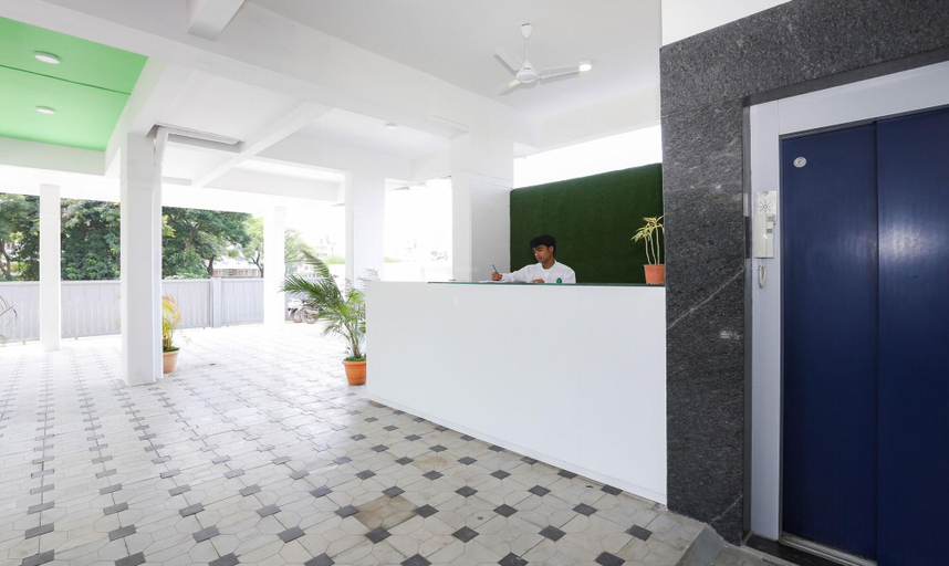 Public Area 3, Treebo Sapphire Studio, Nashik