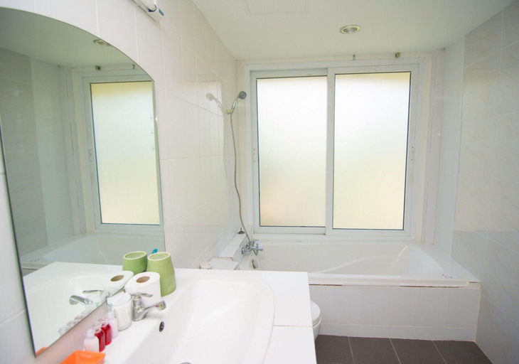 Bathroom 5, Phurua View, Phu Rua