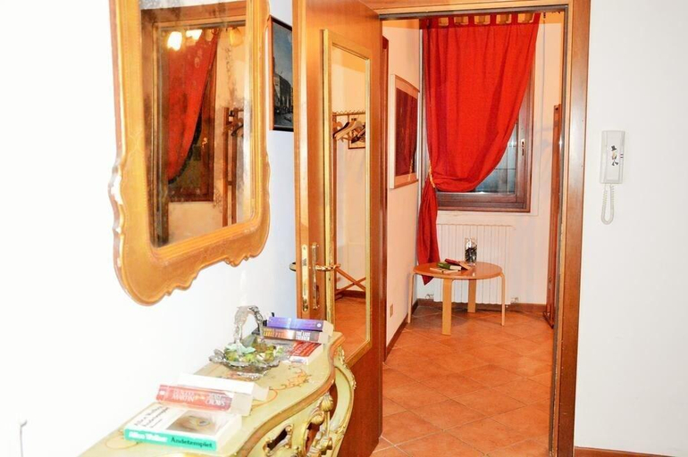 Public Area 2, Rialto duplex, Venezia