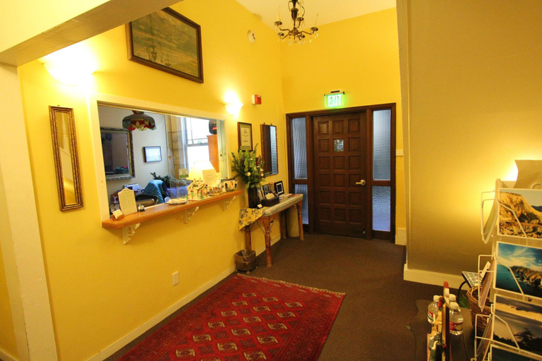 Public Area, San Anselmo Inn, Marin