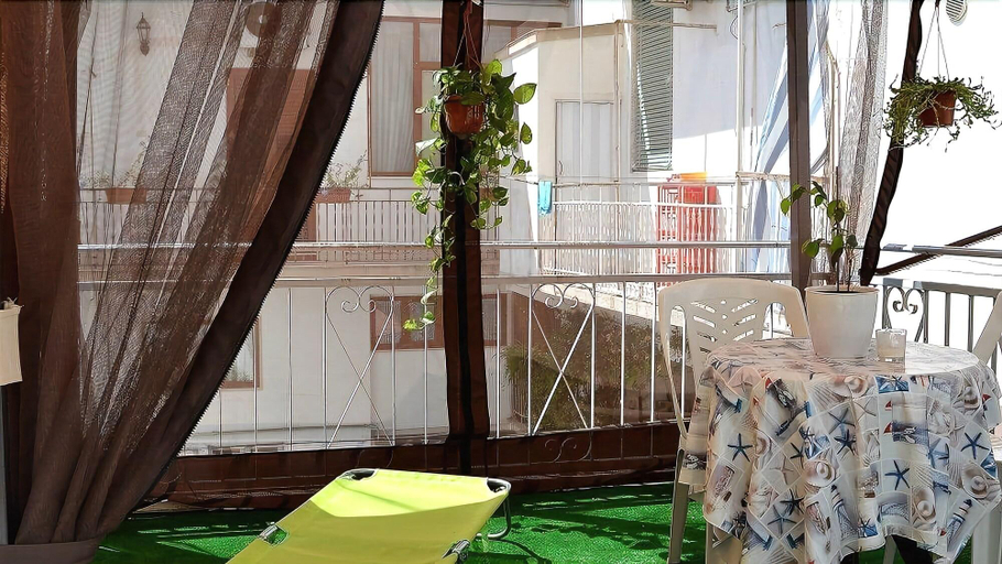 Exterior & Views 2, Nonna Maria, Taranto