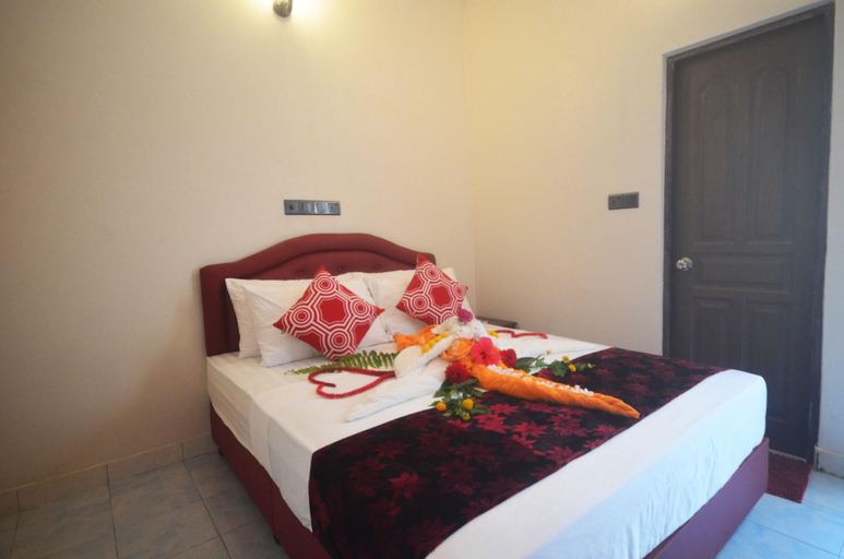 Bedroom 3, Evila Inn Thoddoo