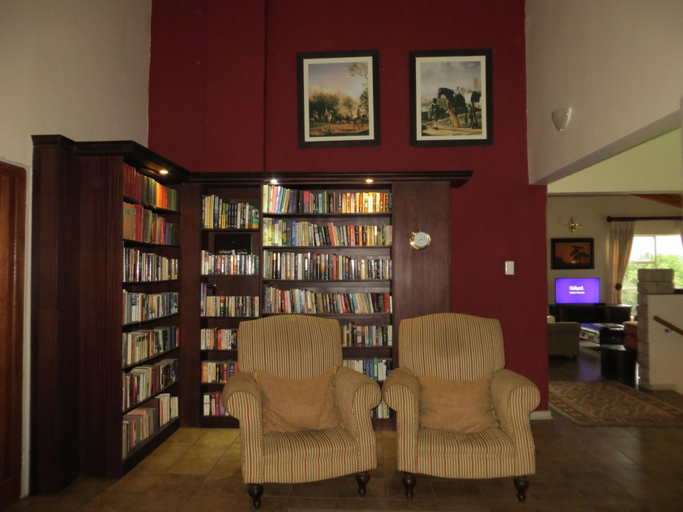 Public Area 2, Ash River Lodge B&B, Thabo Mofutsanyane