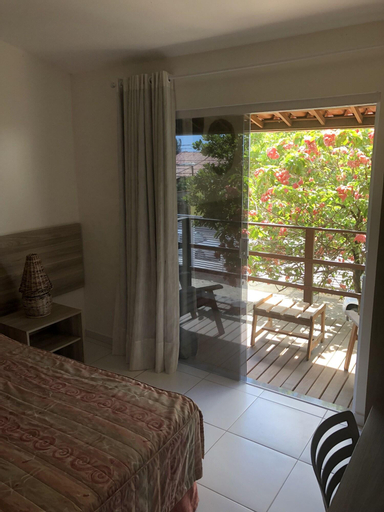 Exterior & Views 26