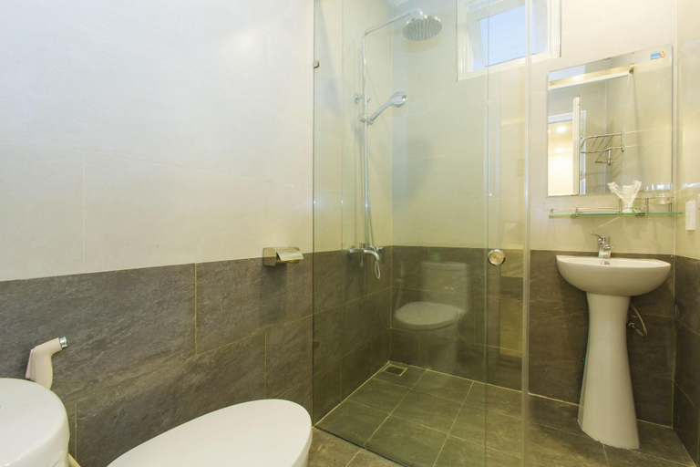 Bathroom 5, Pebble Homestay, Da Nang