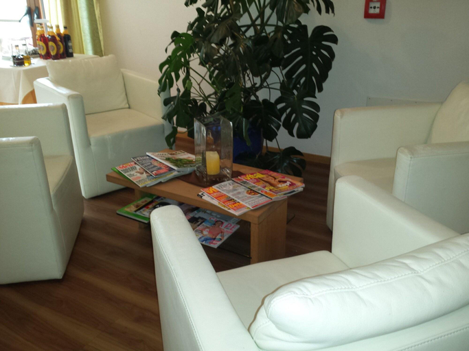 Public Area, Reschnerhof, Bolzano
