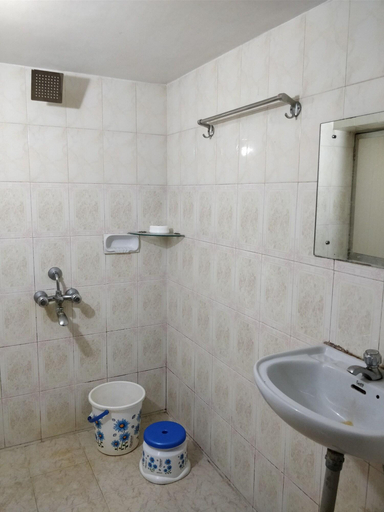 Bathroom 5, Hotel beach walk , North Goa