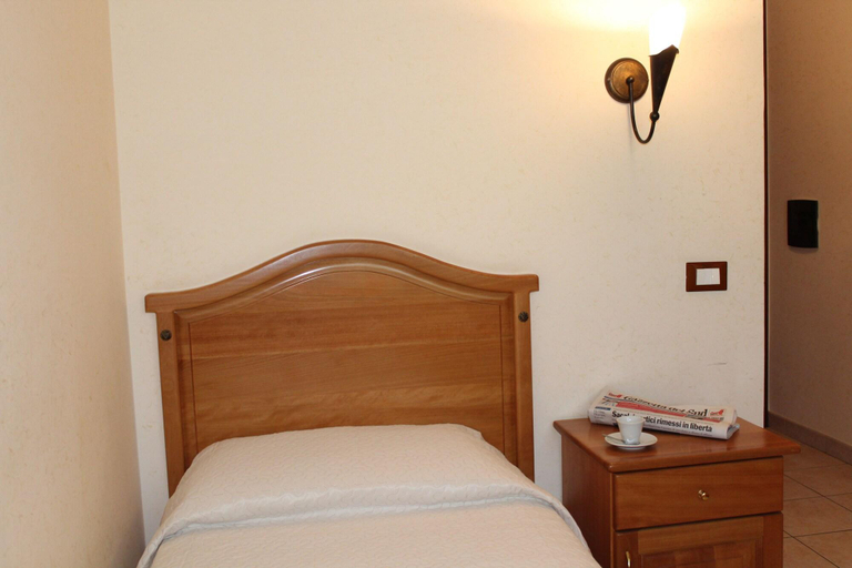 Bedroom 3, Ristorante Hotel Avvenire, Catanzaro