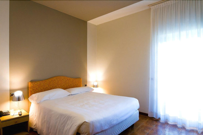 Bedroom 3, Hotel Milano - Lo Chalet, Bergamo