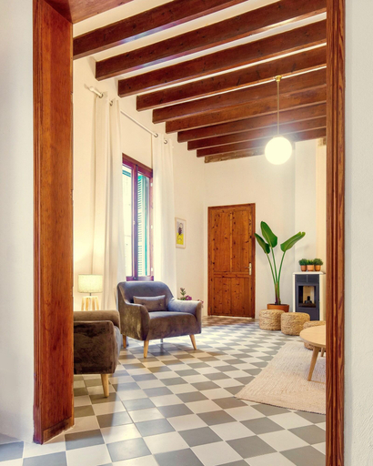 Public Area 3, Senda Caimari, Baleares