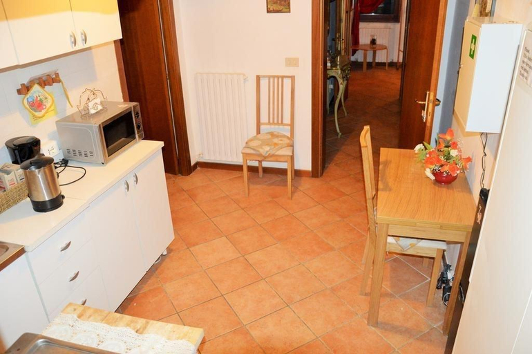 Others 4, Rialto duplex, Venezia